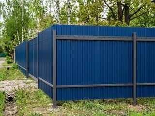 Профлист С20 0.95 мм RAL 5005 Сигнальный Синий 2 - в «Монолит-Металлопрокат».